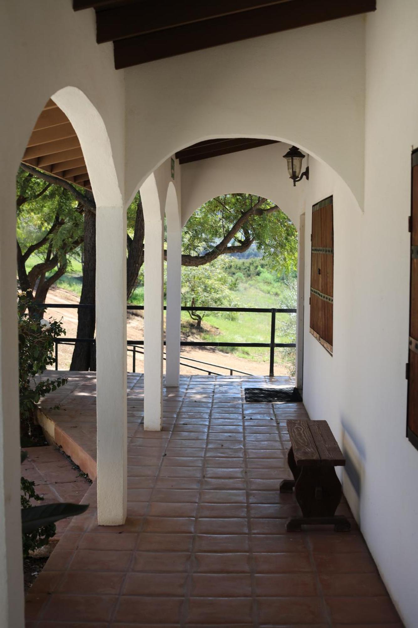 Casa Luna Vinedo บาเย เด กัวลาลูเป ภายนอก รูปภาพ